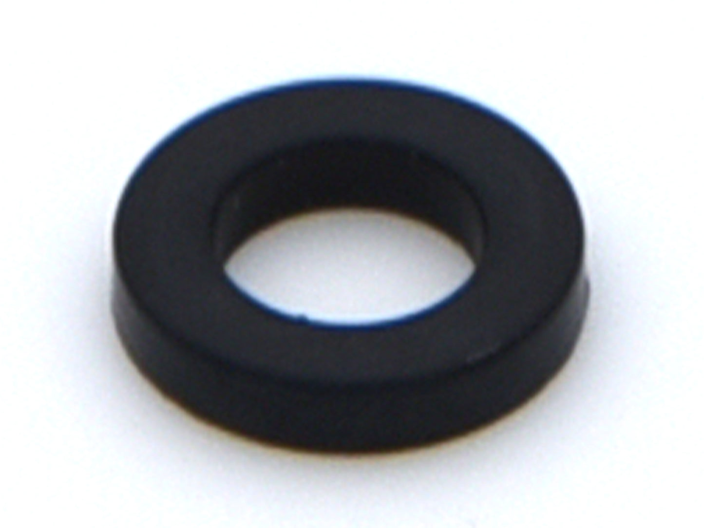 Anti-extrusion ring in nitrile